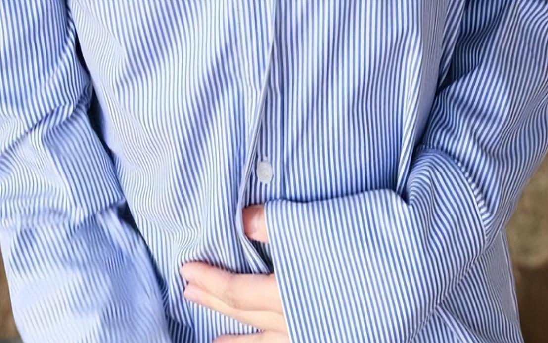 为什么有的人没有毛囊凸起,为什么有些人没毛