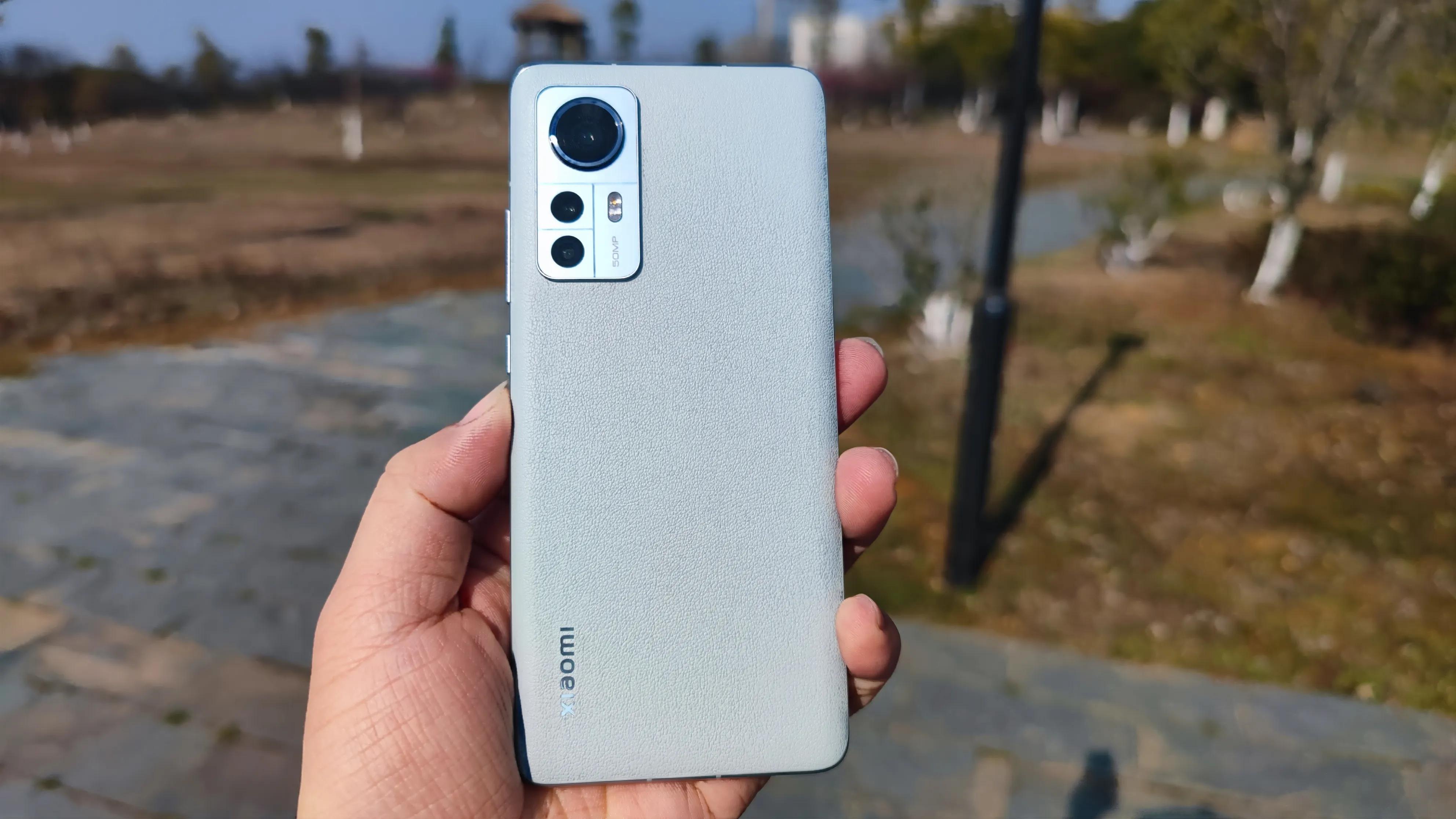 为什么大家抢着买华为小米,小米性价比高为什么选华为