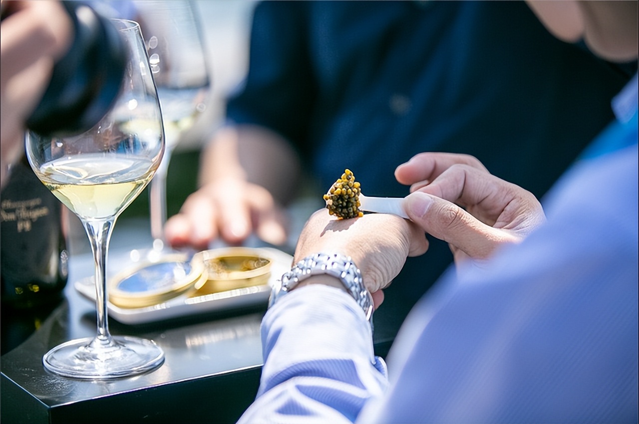 鱼子酱要腌制几天能吃,腌制鱼子酱的最正确方法