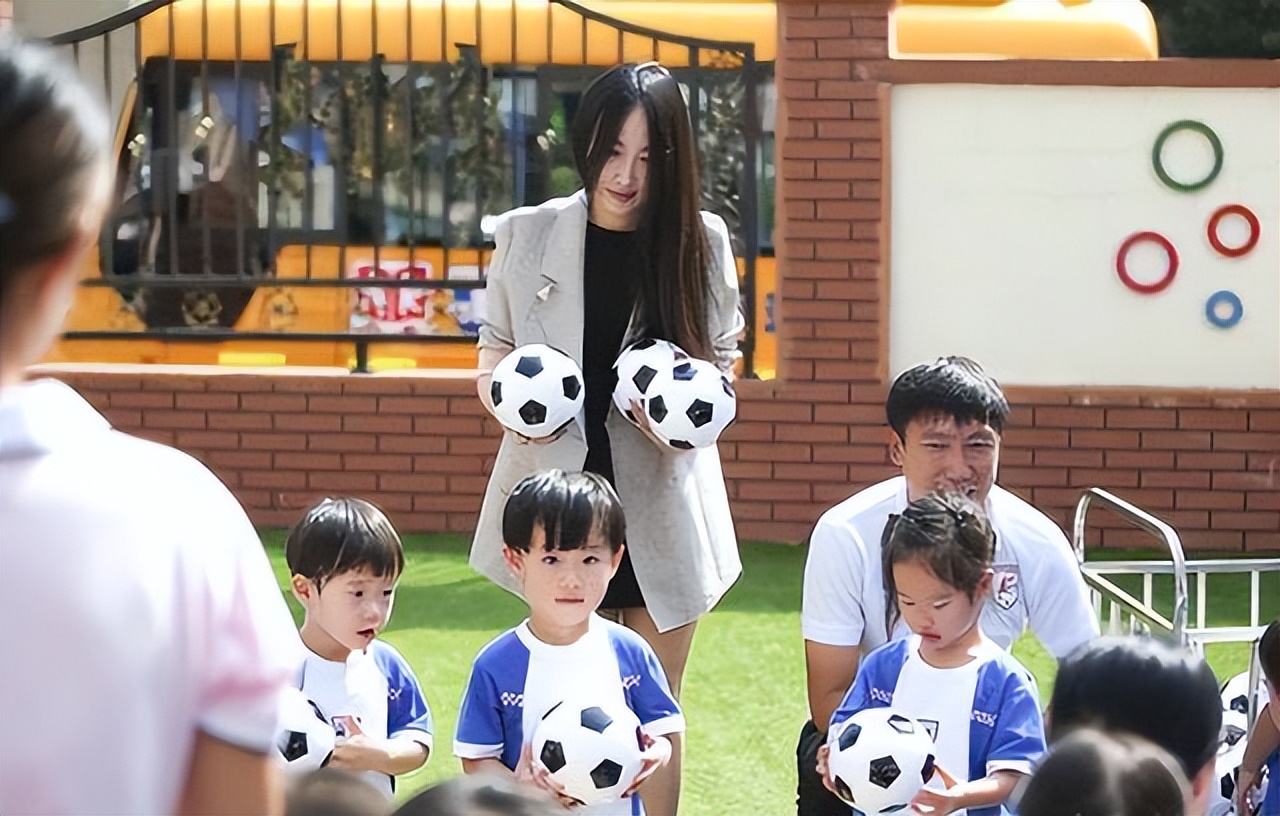 曲波是哪年的国足球员,曲波个人简介资料