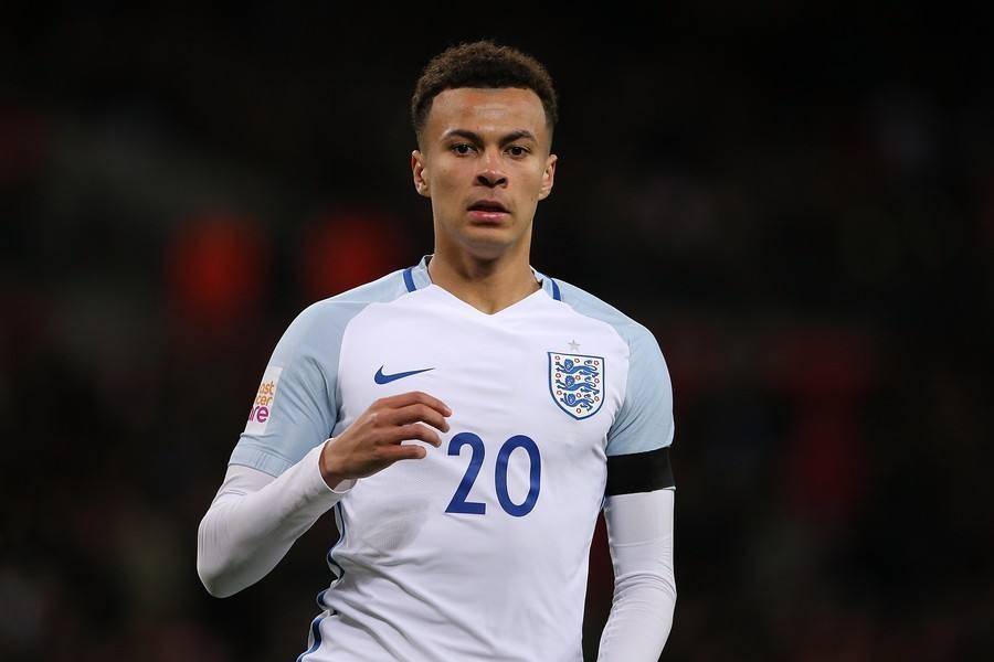 英格兰足球历史最佳中场队员,英格兰队迎来人才井喷羡煞旁人