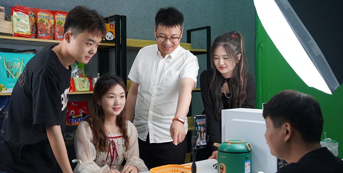 郑州财税金融职业学院开设专业,郑州财税金融职业学院有什么专业