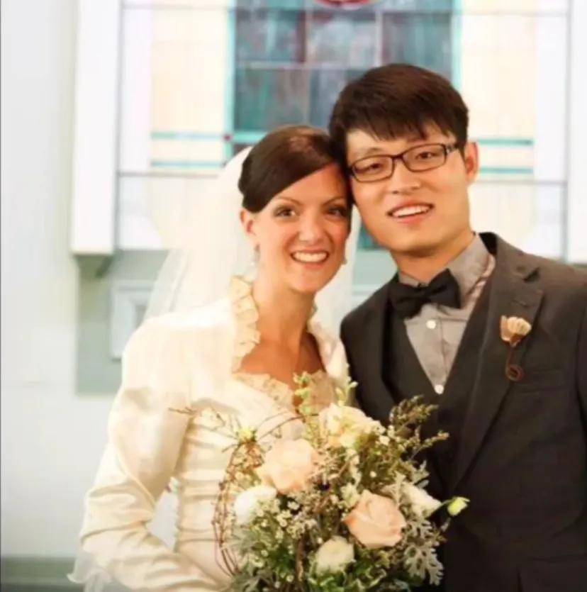 90后小伙在武汉做志愿者,90后湖南小伙去武汉做义工