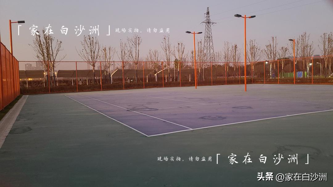 儿童乐园草坪,体育公园儿童足球场