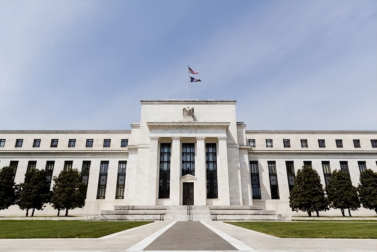 广场协议对日本经济的影响,广场协议对日本经济产生影响