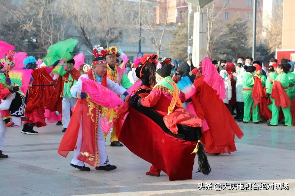 我们的节日|大庆共此时!张灯结彩闹元宵,载歌载舞庆佳节