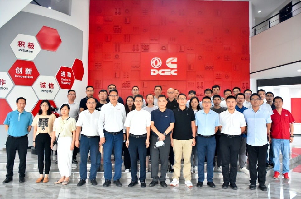 东风康明斯是自主吗,东风康明斯发动机可靠吗