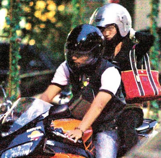 舌吻陪J妹，亲3遍还有下一场！老婆提前两个月生产，处女座难搞？