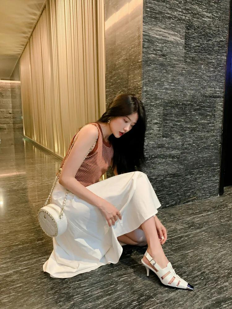 女人要为自己的美而自信,为什么女人那么爱护自己的脚