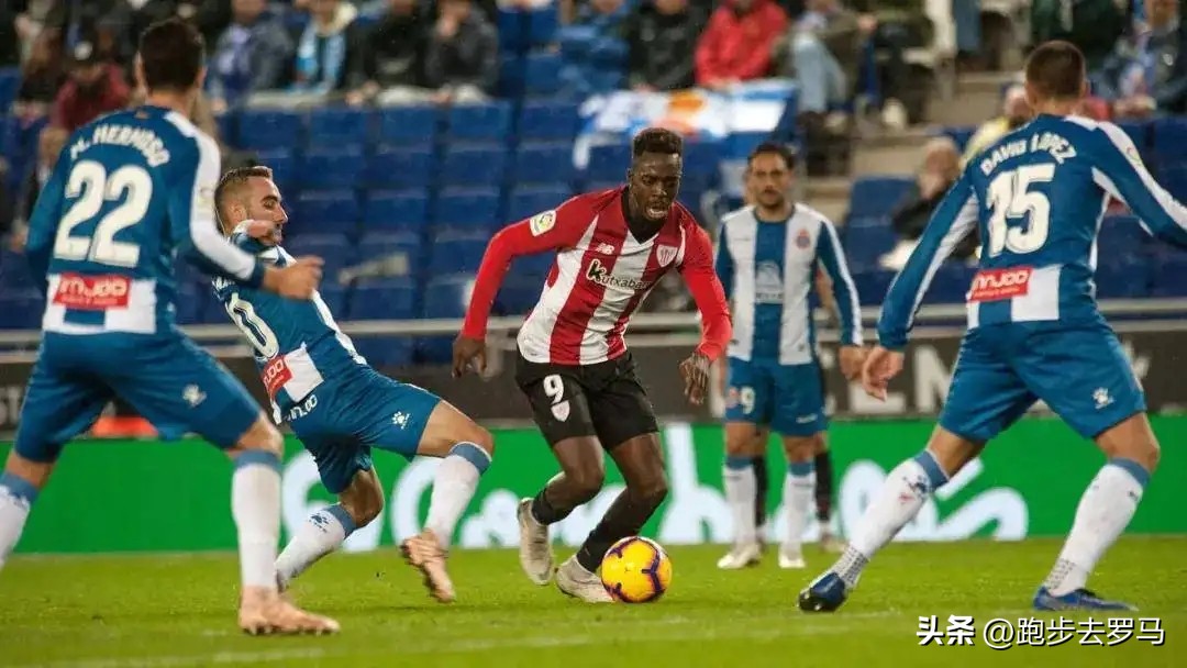 足坛史上参加过五届世界杯的巨星,盘点无缘世界杯的足球巨星们