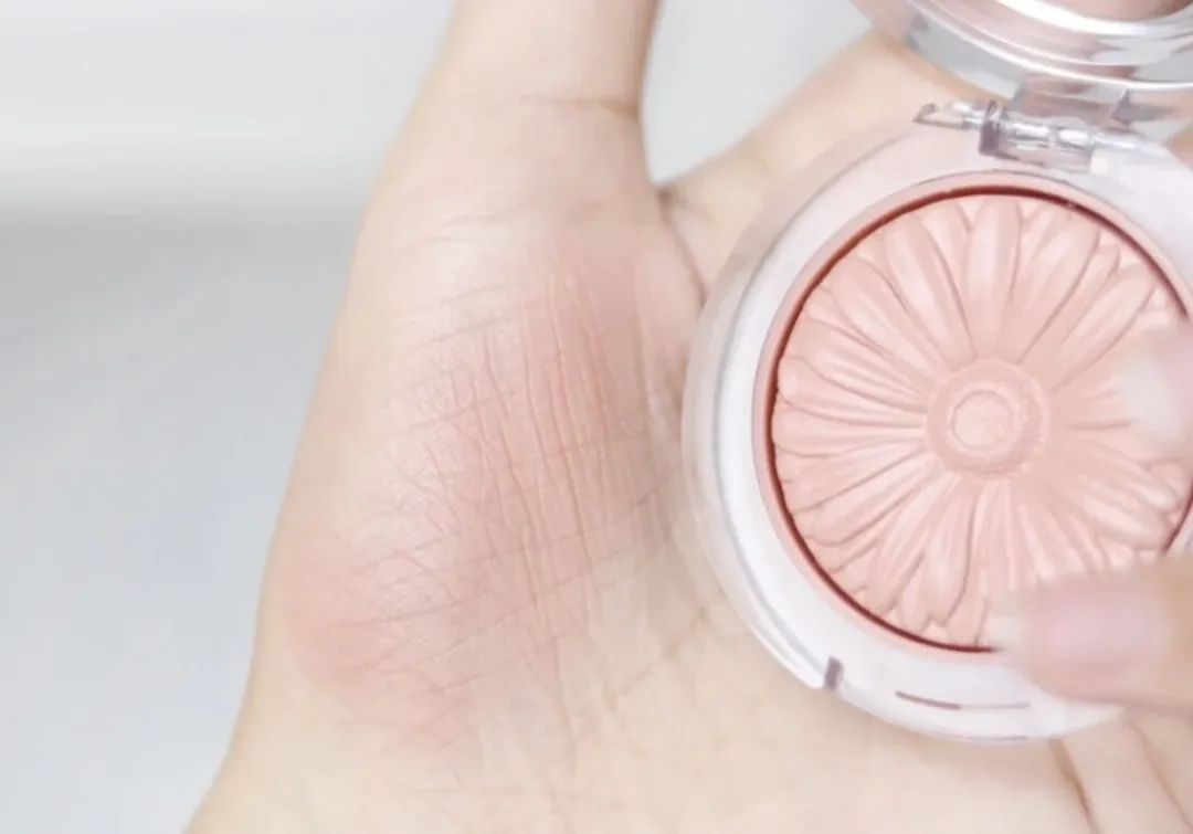 能用一辈子的四件套,伪素颜三件套cpb隔离