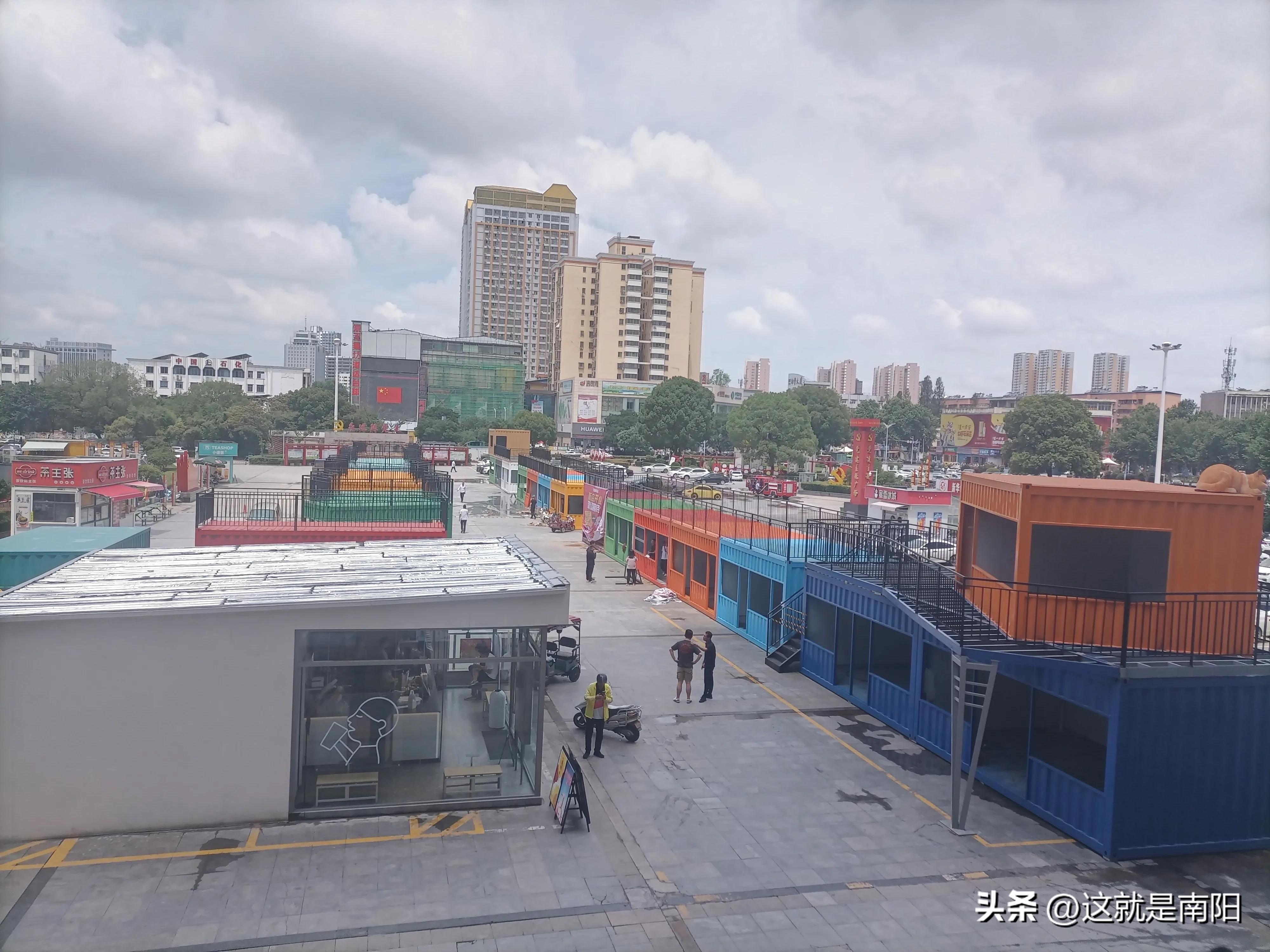 烟火气升温！翰林华府夜市出圈后，还有一波餐饮夜市在赶来的路上