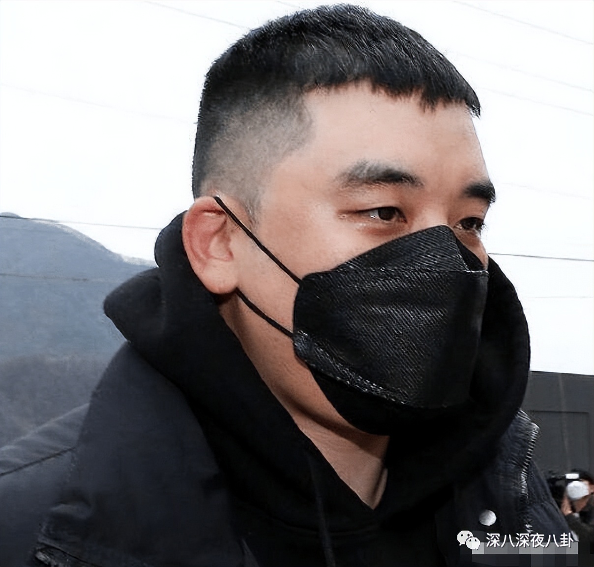 九项罪名只判一年半，“堂堂正正李胜利”就是个笑话