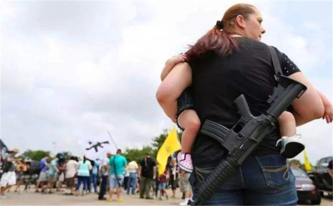 美国零元购被反杀的精彩时刻,美国零元购反杀