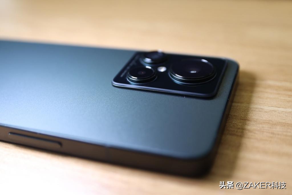 真我gt大师探索版小白深度测评,真我gt2大师探索版评测小白测评