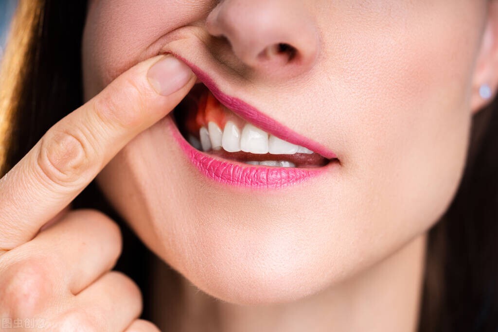 治牙痛消炎药吃哪种有效,治牙痛用激素药有什么副作用