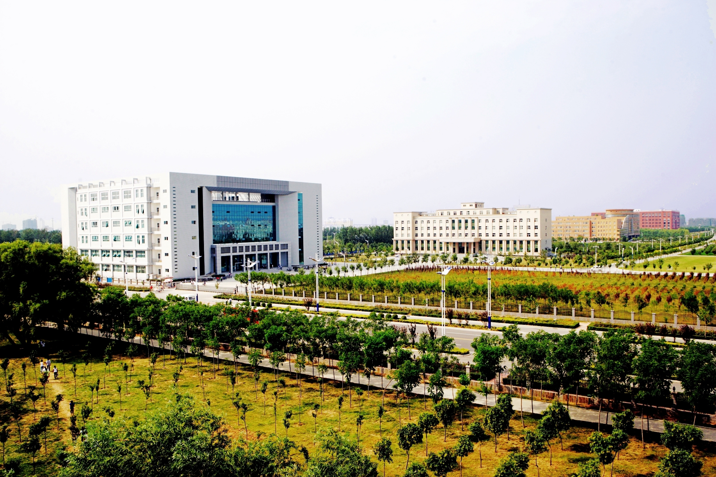 新乡医学院更名河南第一医科大学,新乡医学院更名河南中医药大学了吗