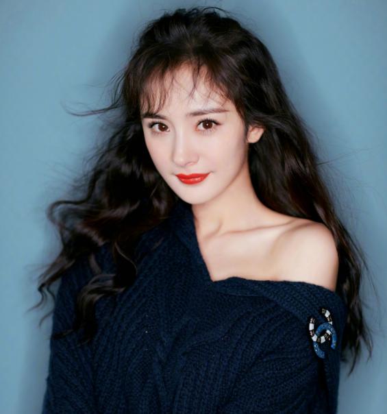 成龙杨幂片酬,杨幂成龙再现广告名场面