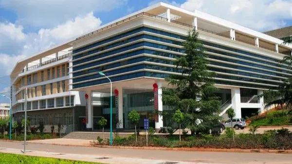 “城市、专业实力、分数性价比、就业质量”都很好的两所大学推荐