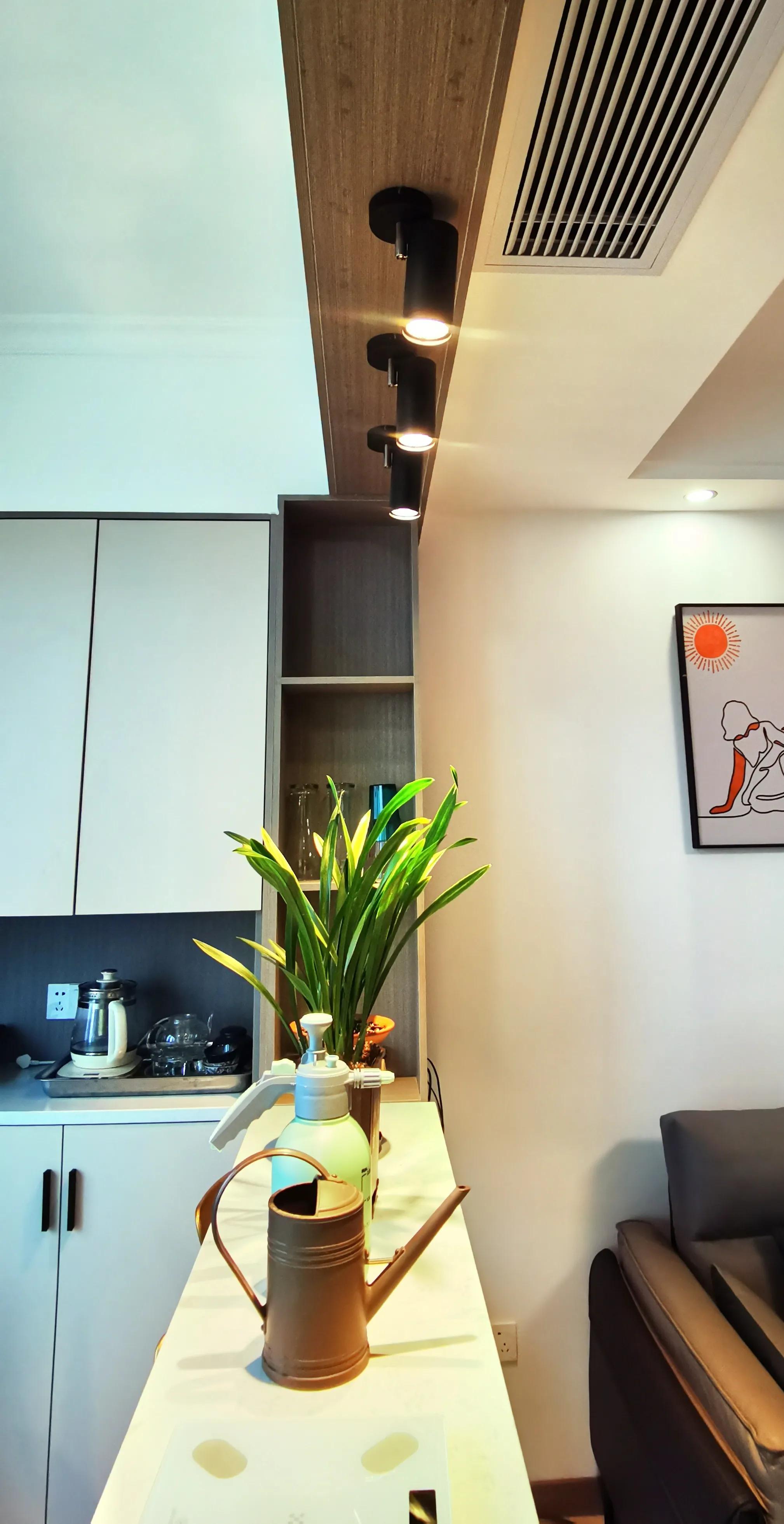 客厅岩板装饰墙,满墙电视柜和岩板背景墙哪个好