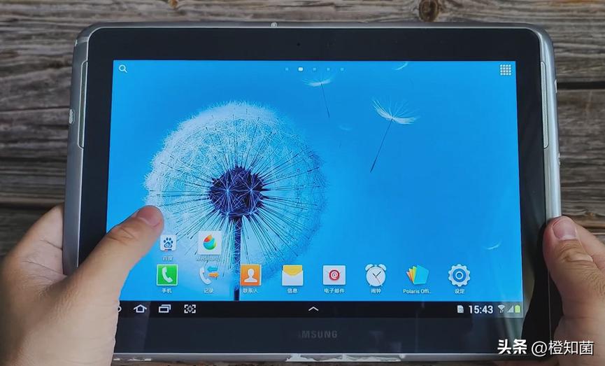 10年前的安卓平板怎么变成显示器,10多年前的平板