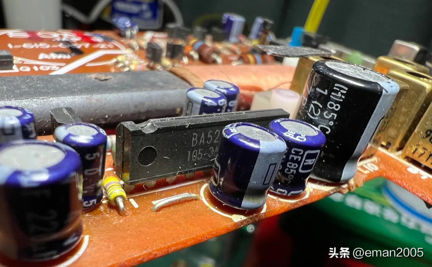 索尼收录机w600维修,索尼cfs-w600收录机维修