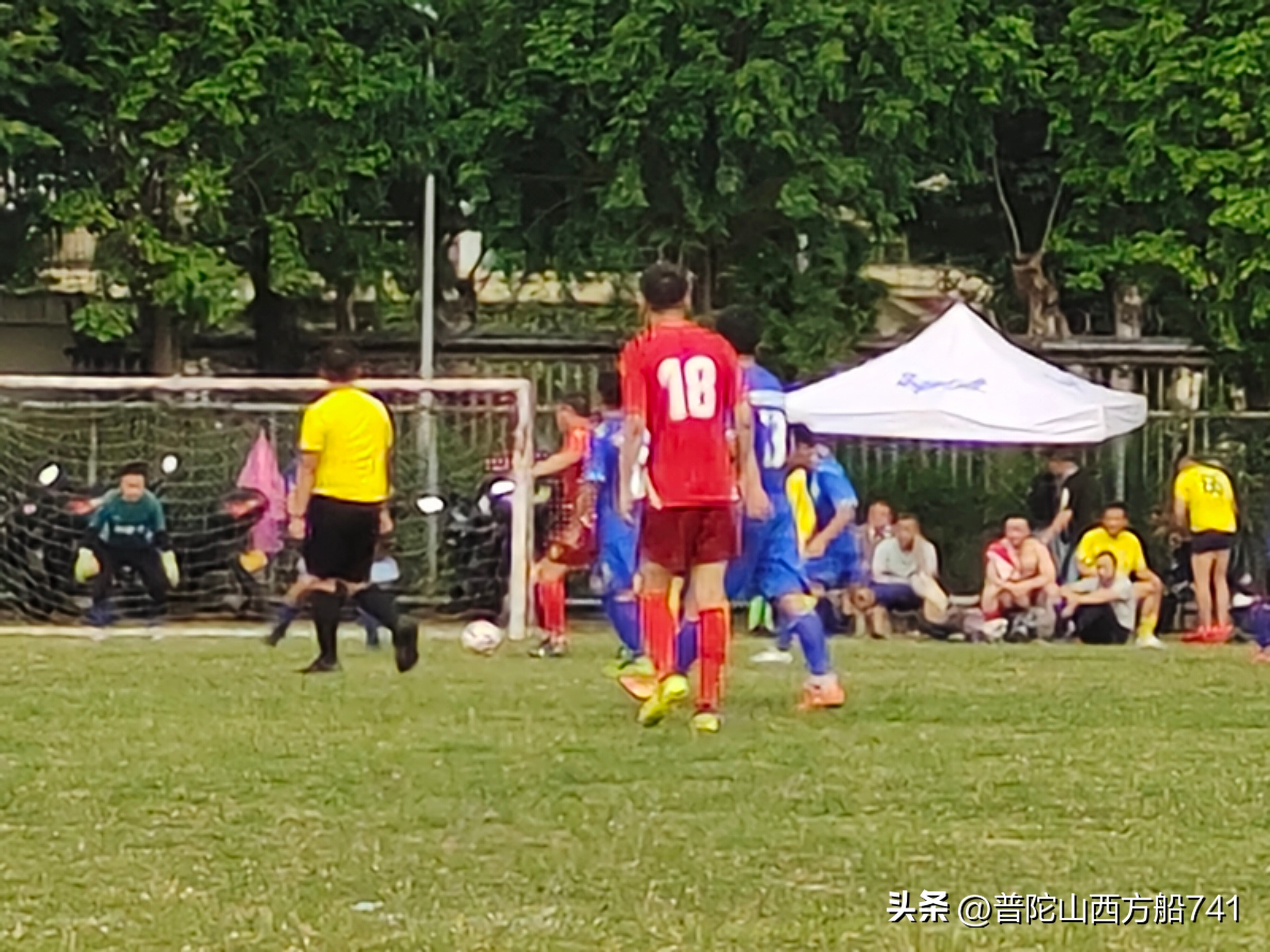 足球队和球迷的感人故事,足球队故事