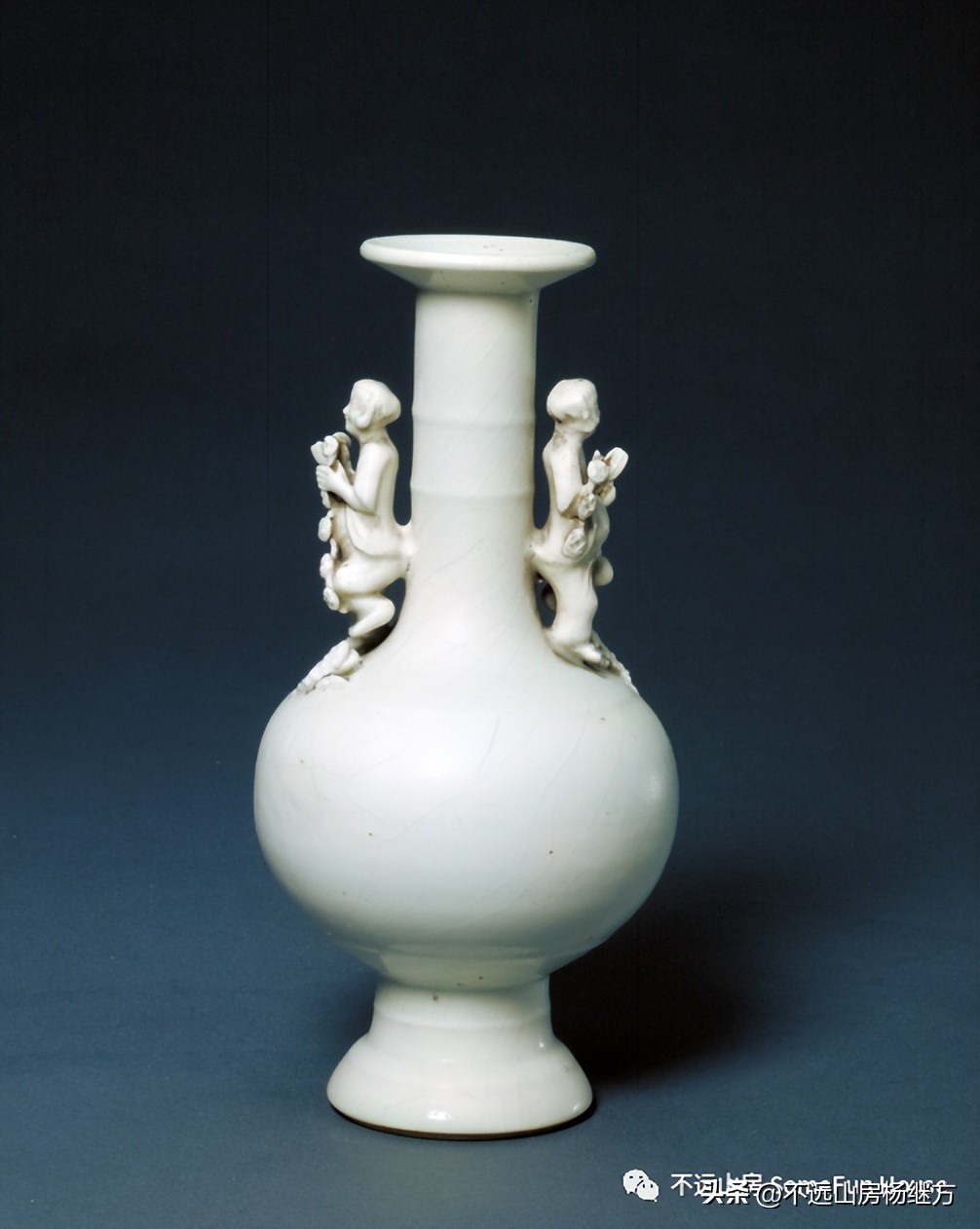 雍正黄色釉瓷器图,清代雍正朝粉青釉瓷器鉴赏