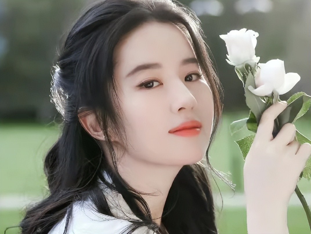 娱乐圈被欺骗的女星,娱乐圈中被骗得最惨的女明星