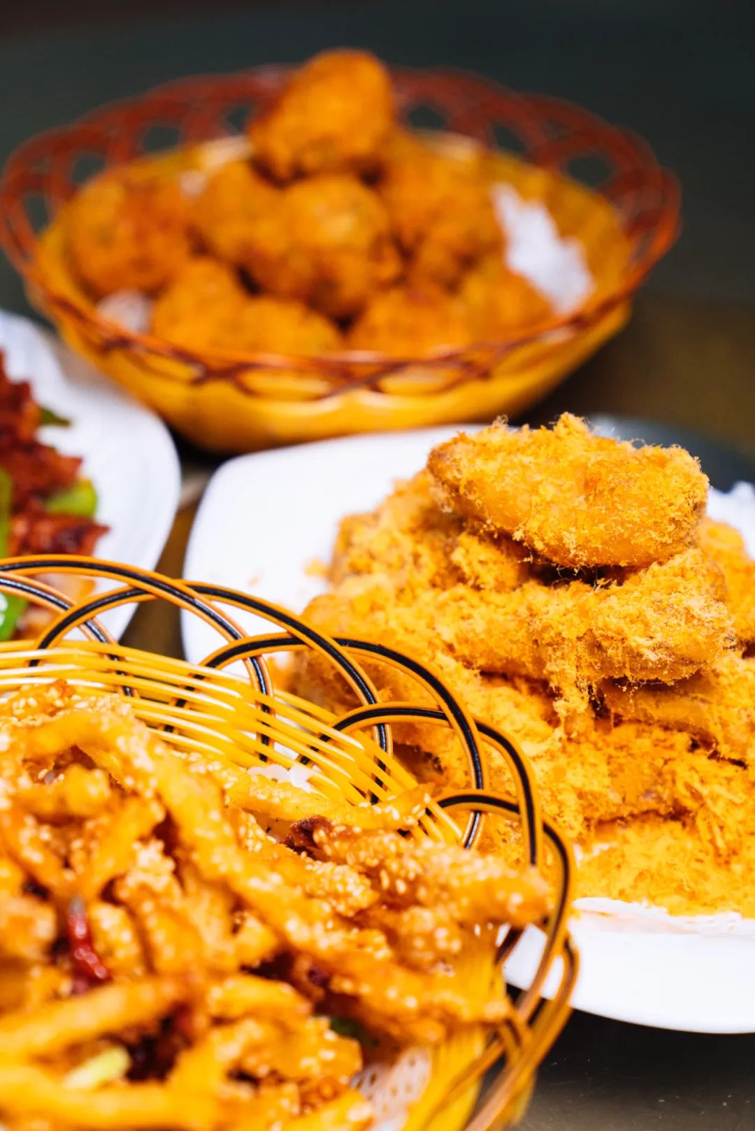 实拍疫情反扑下的武汉美食餐饮店他们怎么样了？