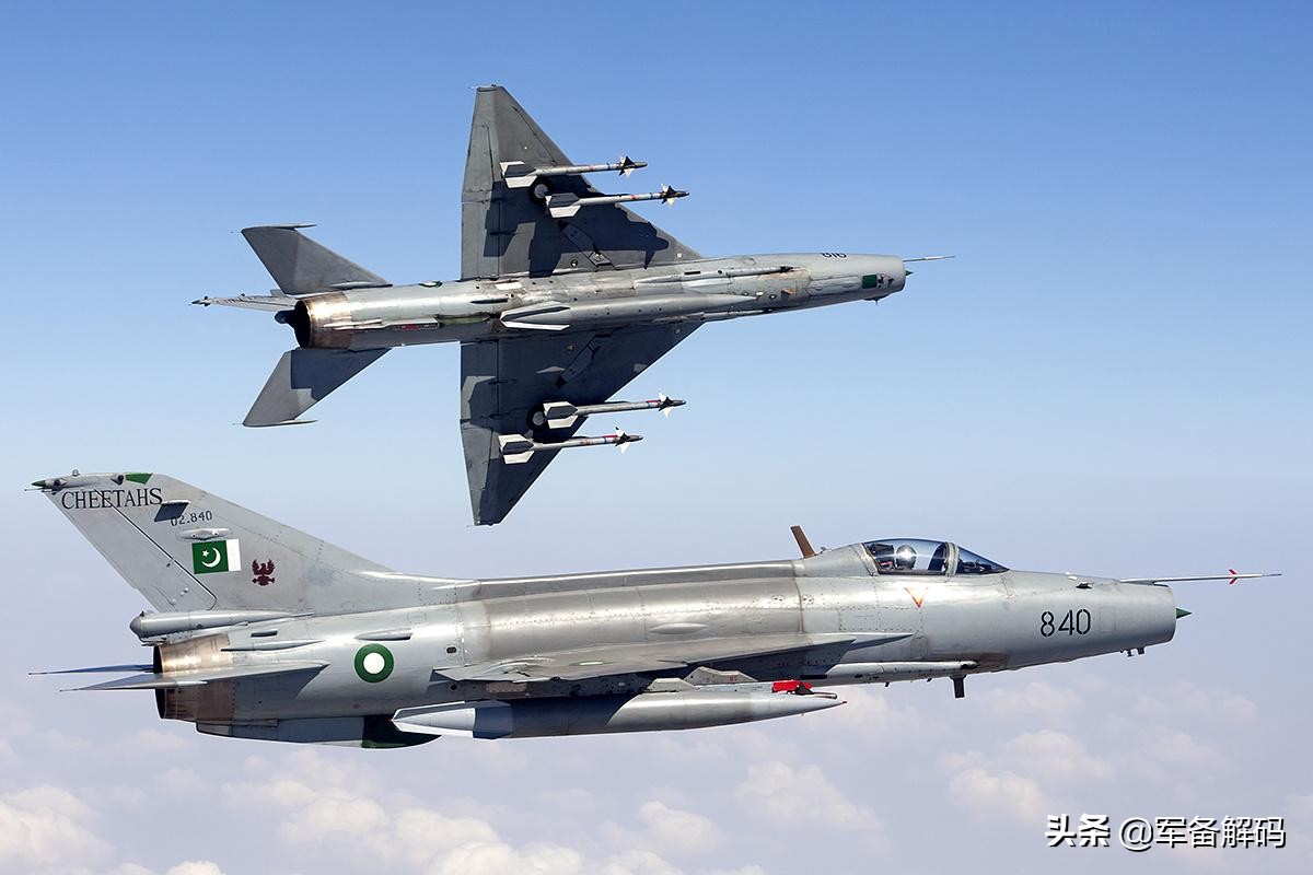 歼10和歼16巴基斯坦,巴基斯坦会购买歼16吗