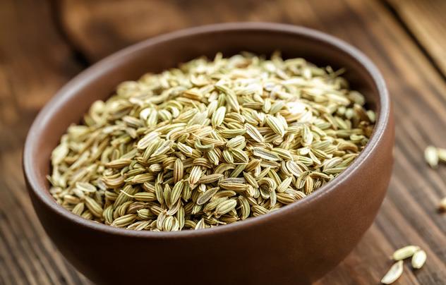 子宫肌瘤卵巢囊肿吃什么食物好,消囊汤治疗卵巢囊肿66例