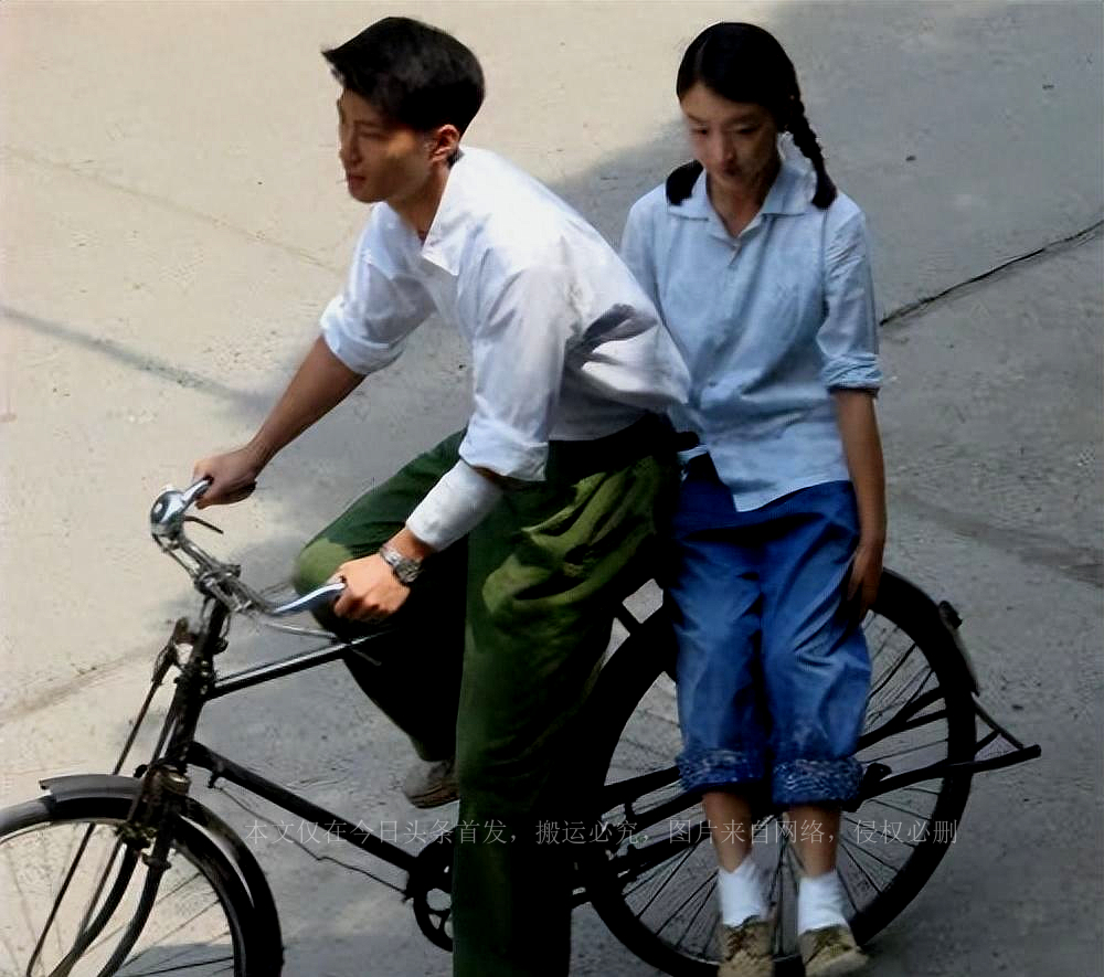 70年代凤凰自行车多少钱一辆,70年代老式凤凰26寸自行车价格