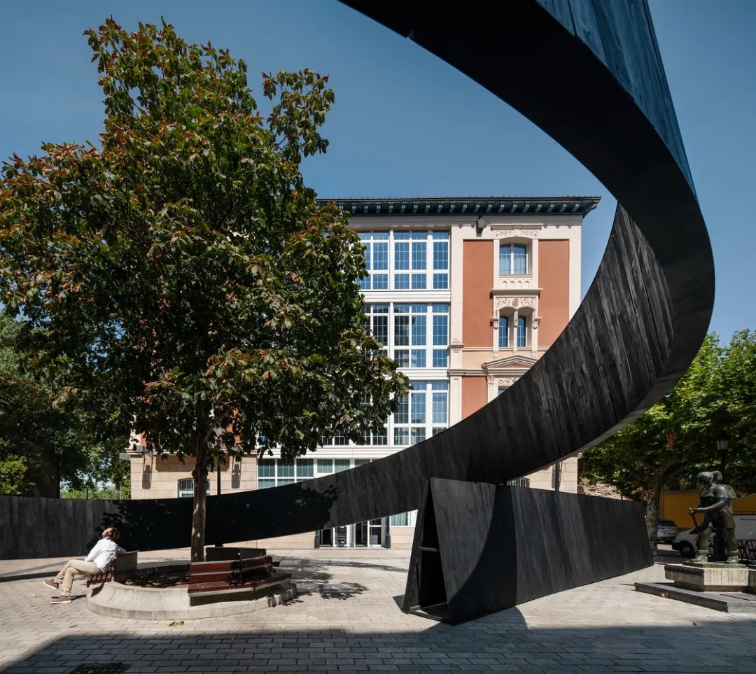 从城市建筑中吸取灵感的设计作品,建筑设计几何设计元素解析