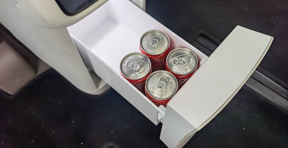 腾势d9最新试驾,腾势d9如何定义豪华全能mpv