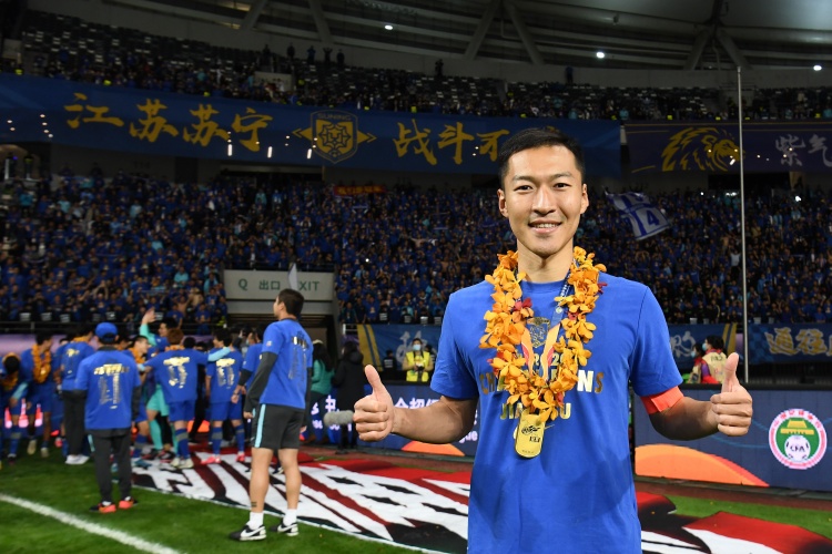 吴曦头球破门6:0,吴曦颠球传球