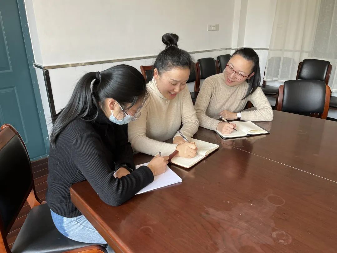 宁波曙光中学全体老师集体照,宁波曙光中学老师照片