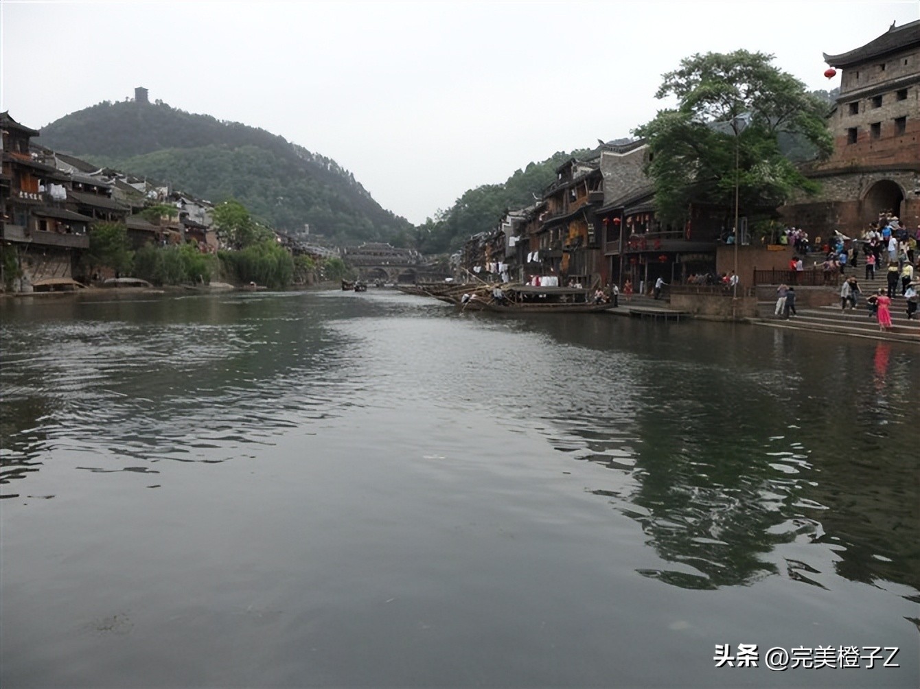 凤凰古城2晚3天游玩,凤凰古城定制游