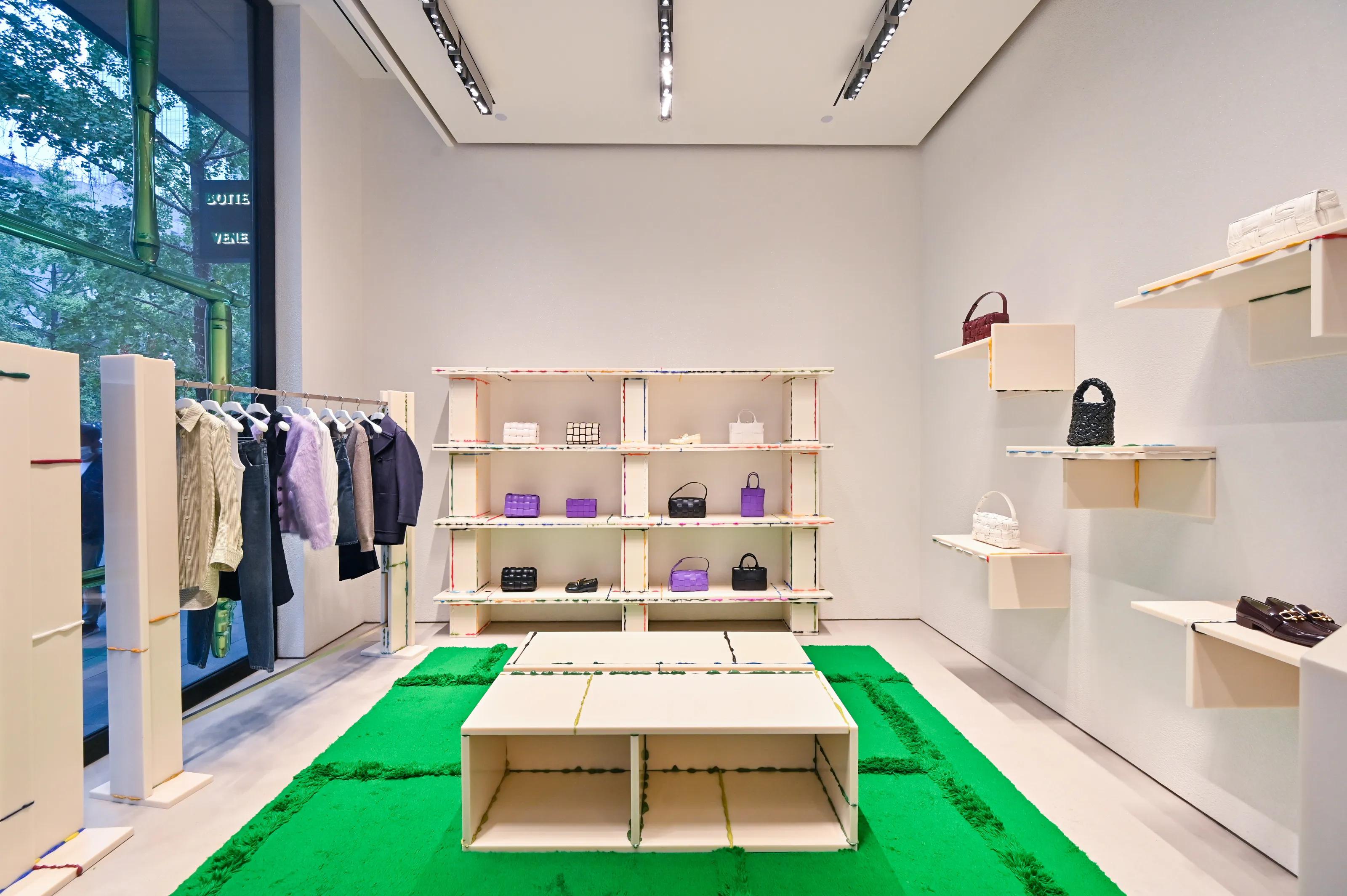 成都太古里nbgrey概念店,bottegaveneta成都太古里