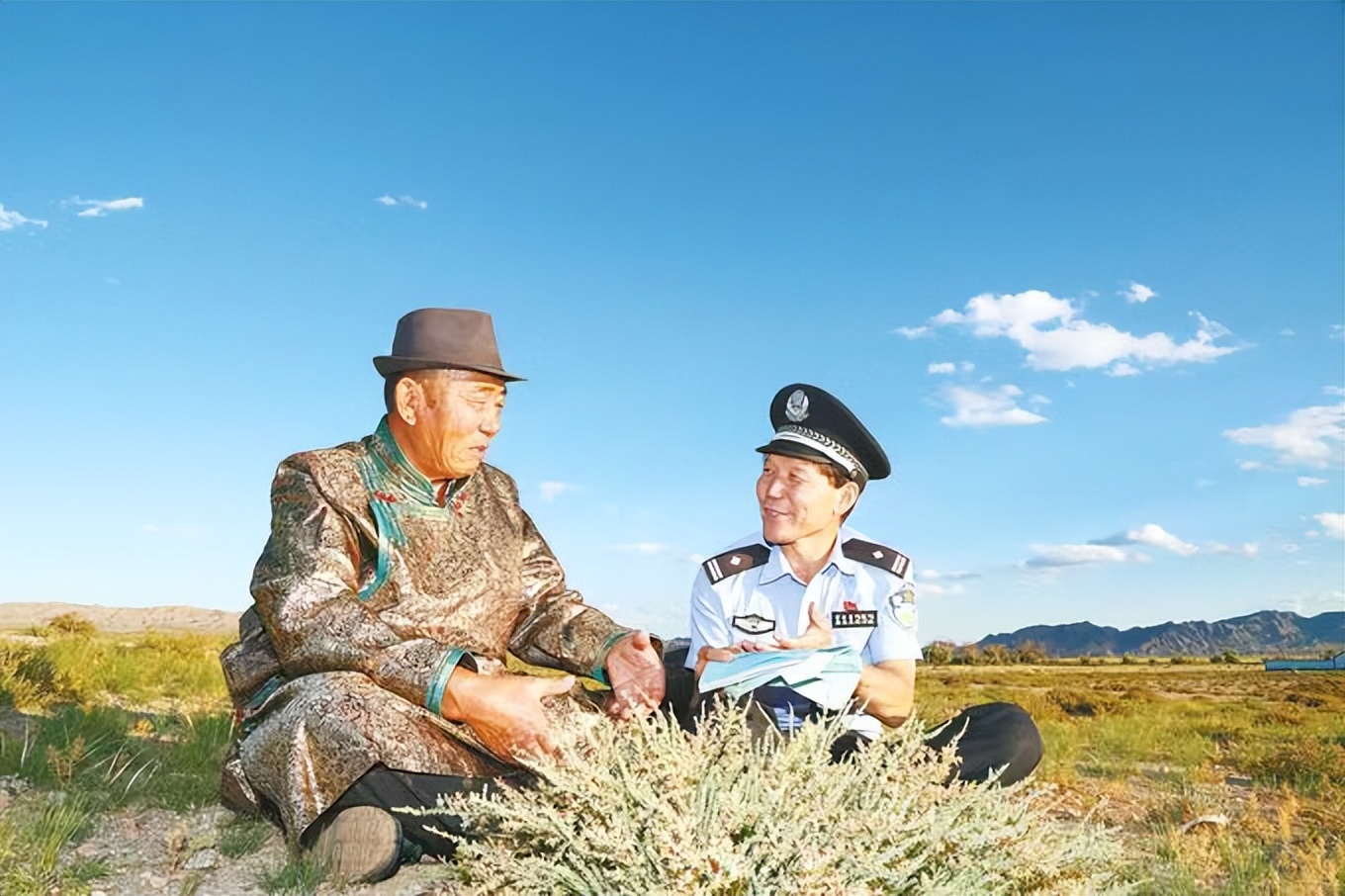 宝音德力格尔民族服饰,宝音德力格尔创作的原声