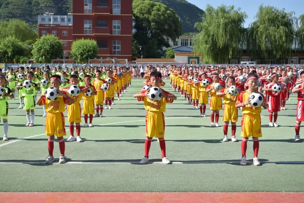 落实双减政策提升教学质量推进会,黄龙县瓦子街红军小学