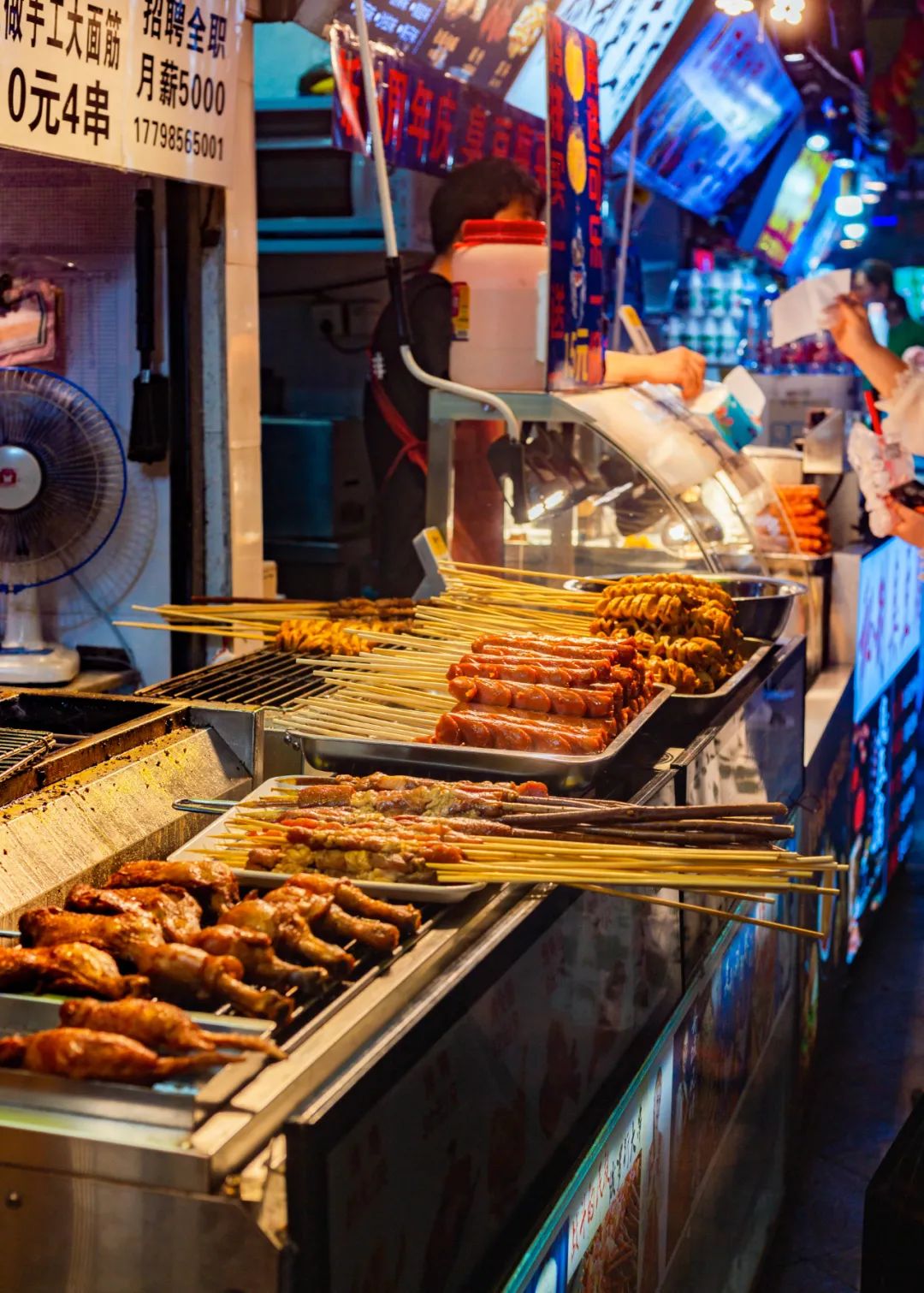 南京大学的后街,南京大学后街