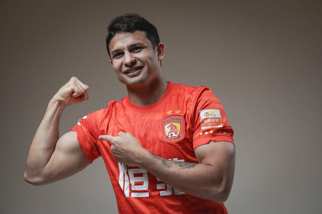 国足吹响集结号！家门口迎战弱旅，扬科维奇要重拾“自信心”