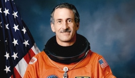 莱斯特大学相当于国内哪个大学,莱斯特大学qs世界大学排名