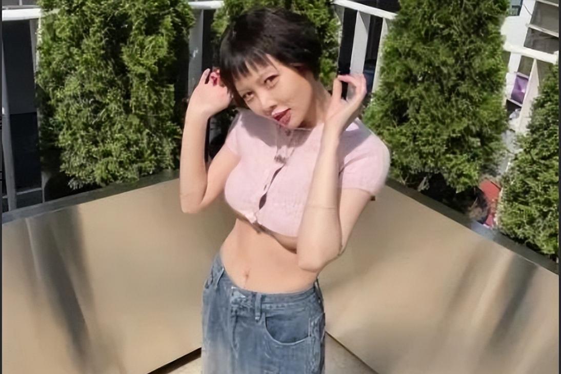 韩国女明星所有颜色露脐装,韩国女明星的露脐装