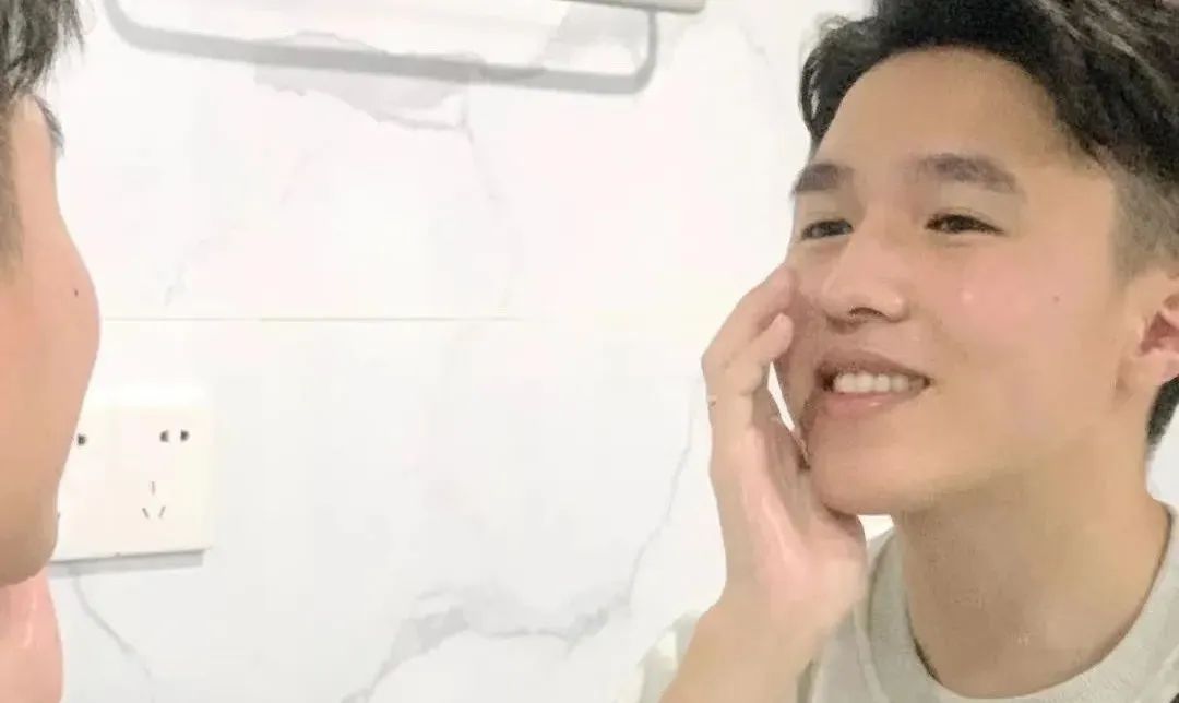 碧欧泉男士水动力水乳套装,碧欧泉男士三件套哪个是乳液