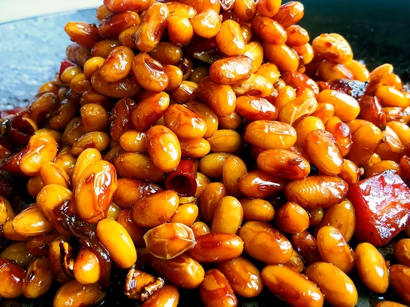 补钙吃什么钙最好吸收,补钙少吃什么食物好