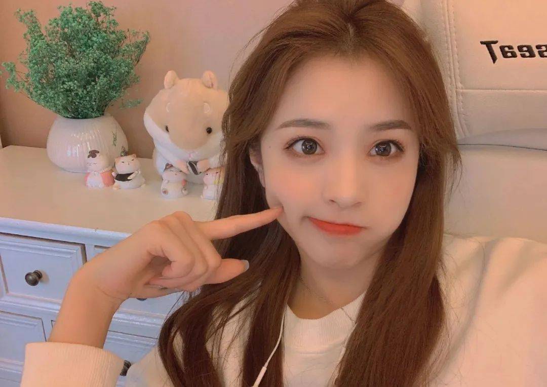 2000多万粉丝的“女神”淘宝开播!抖音网红扎堆入淘