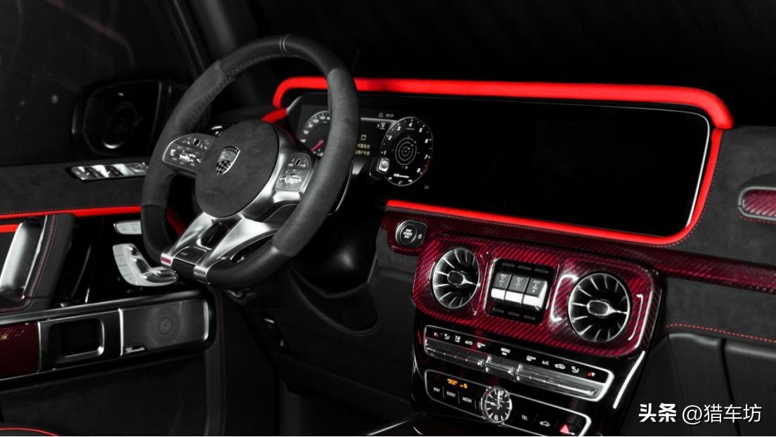 一起逛车展,什么样的客户会选择虏曼?