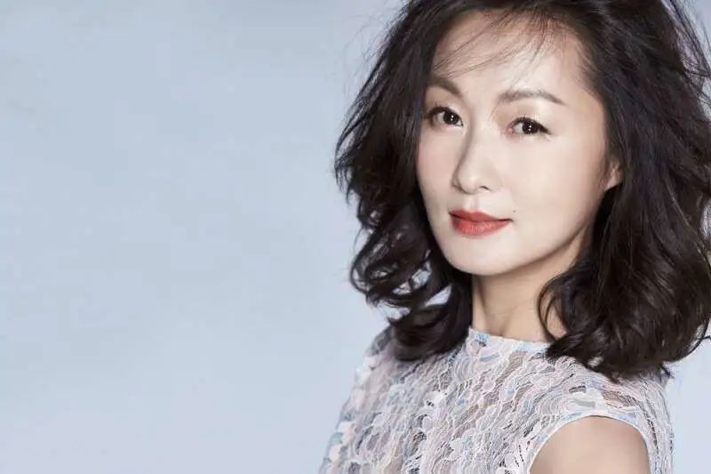 年年传她自杀，你们是多想她死啊？